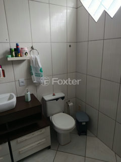 Image 10 - 1011511