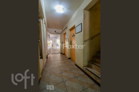 Image 15 - 1011544