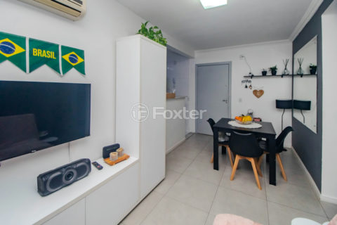 Image 4 - 1011555