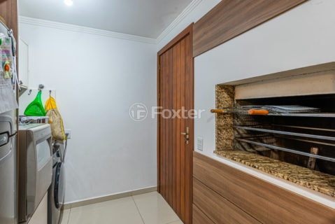 Image 23 - 1011567
