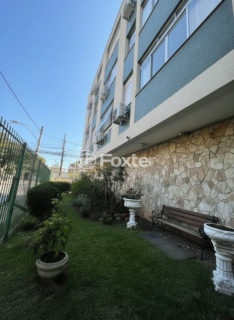 Image 37 - 1011583