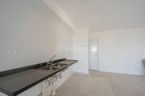 Image 32 - 1011627