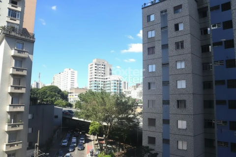 Image 20 - 1011670