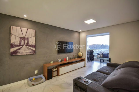 Image 1 - 1011675