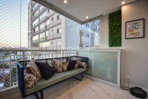 Image 22 - 1011675