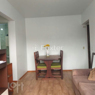 Image 2 - 1011685