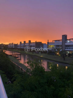 Image 4 - 1011734