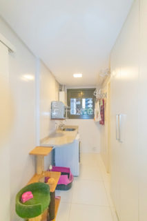 Image 50 - 1011759