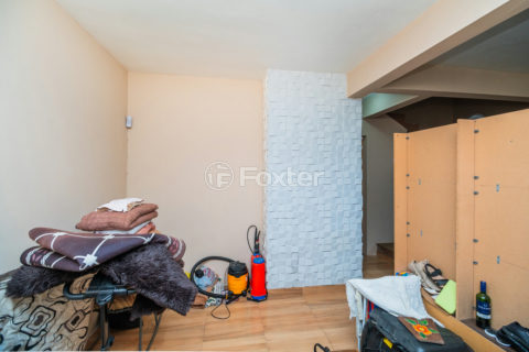 Image 4 - 1011761