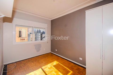 Image 3 - 1011776