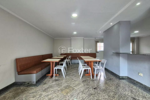 Image 7 - 1011836