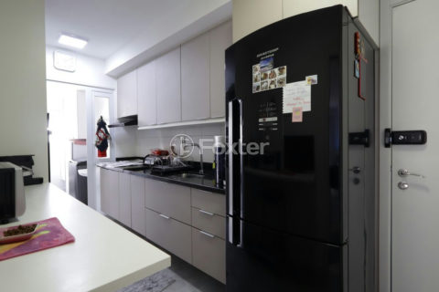 Image 4 - 1011843