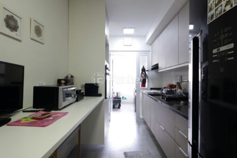 Image 5 - 1011843