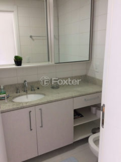 Image 7 - 1011844