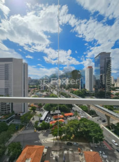 Image 4 - 1011847