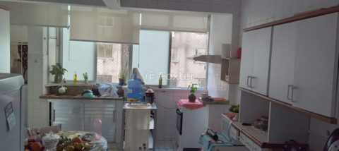 Image 9 - 1011854