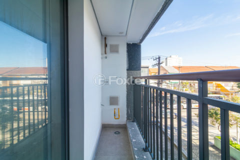 Image 3 - 1011855