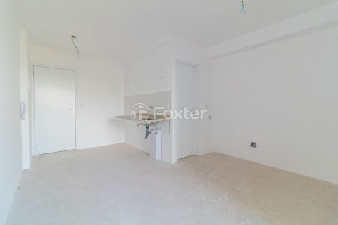 Image 7 - 1011855