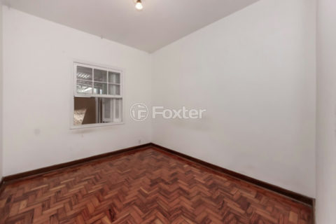 Image 7 - 1011905