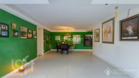 Image 3 - 1011915