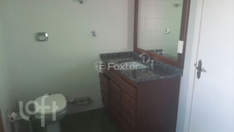 Image 32 - 1011919
