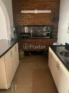 Image 32 - 1011920