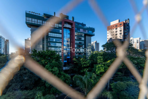 Image 5 - 1011934