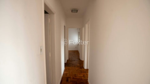 Image 5 - 1011945