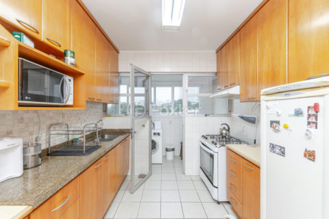 Image 32 - 1012062