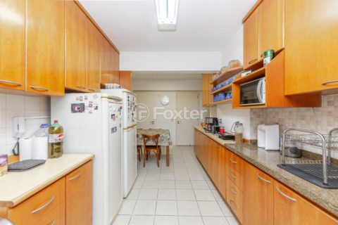 Image 43 - 1012062