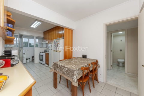 Image 31 - 1012062