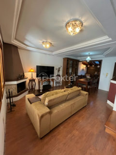 Image 3 - 1012157