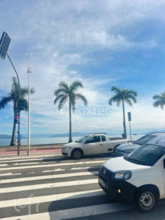 Image 1 - 1012186