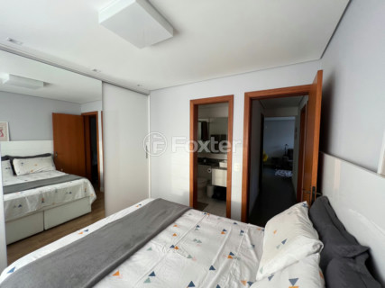 Image 17 - 10122