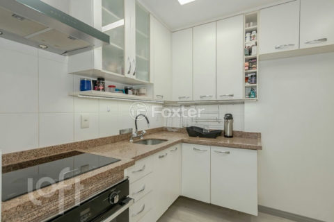 Image 39 - 1012200