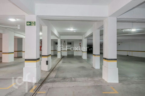Image 62 - 1012200
