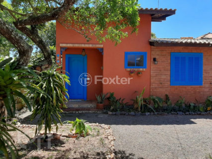 Image 0 - 1012205