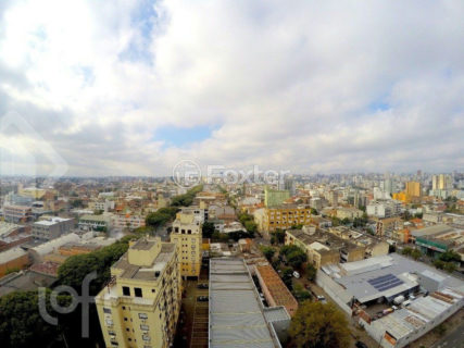 Image 10 - 1012225