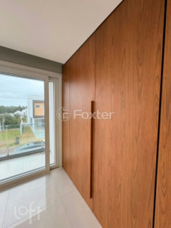 Image 8 - 1012255