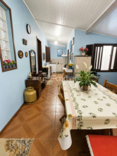 Image 10 - 1012273