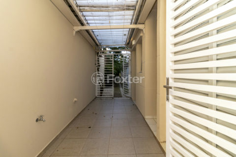 Image 66 - 1012326