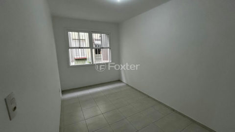 Image 7 - 1012356