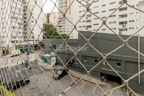 Image 10 - 1012386