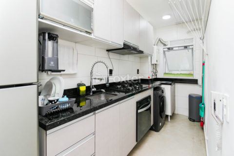 Image 30 - 1012426