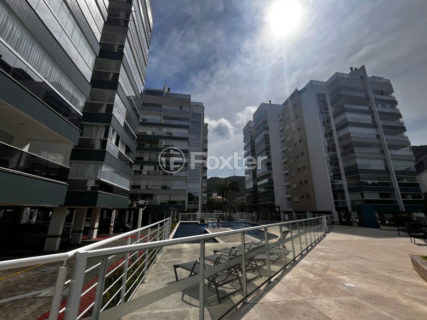 Image 9 - 1012433
