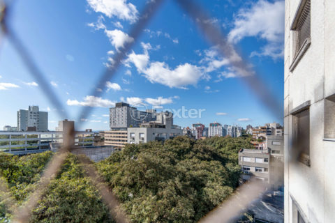 Image 7 - 1012434