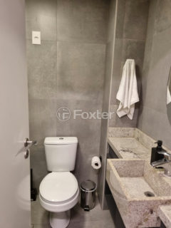 Image 3 - 1012444
