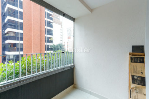 Image 4 - 1012498