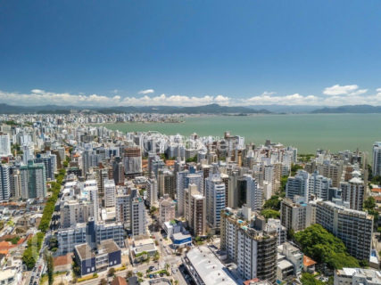 Image 25 - 1012508