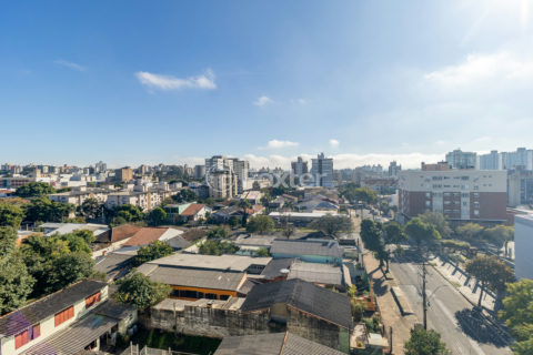 Image 21 - 1012509